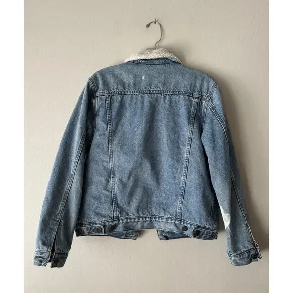 REFORMATION Size Small Shearling Street Jacket Jean Denim Trucker Sherpa READ - Picture 2 of 10